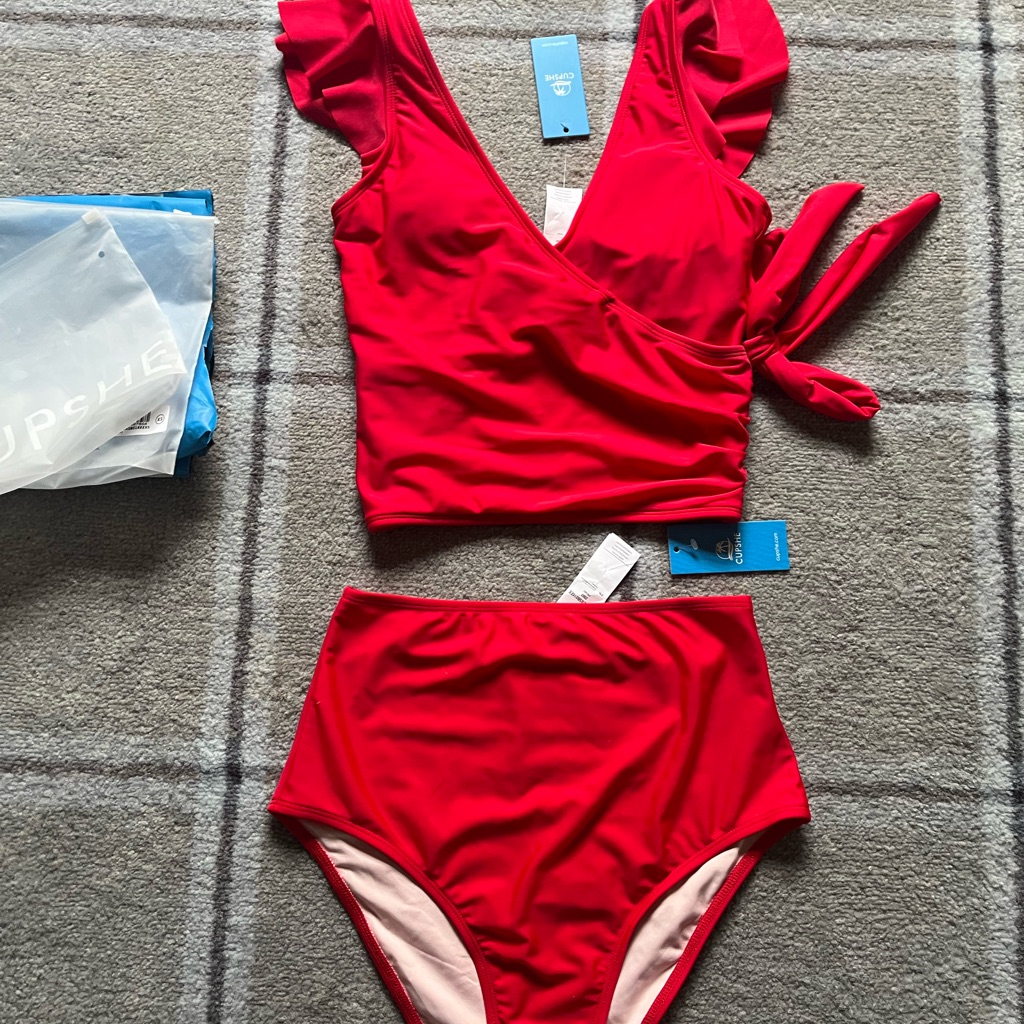 Nwt Cupshe Adorable Red Tankini